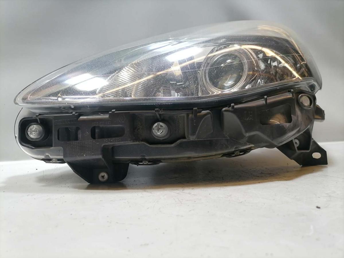 Renault Clio 3 Bj.2009 original Scheinwerfer vorn links Halogen Facelift